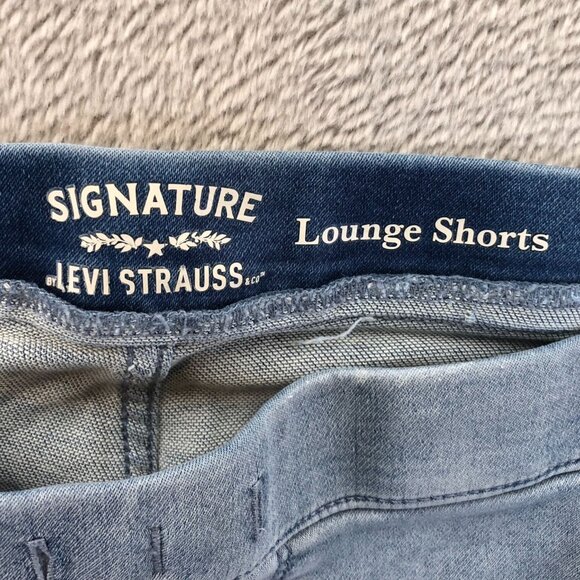 Signature By Levi Strauss Womens Lounge Shorts Size 14 Light Wash Denim Pull On - Picture 3 of 13